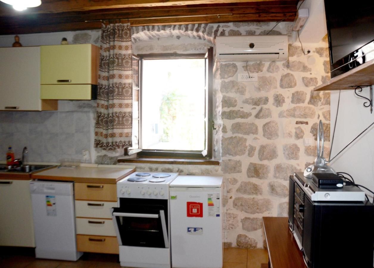 Апартаменты Apartments Gudco Пераст-11